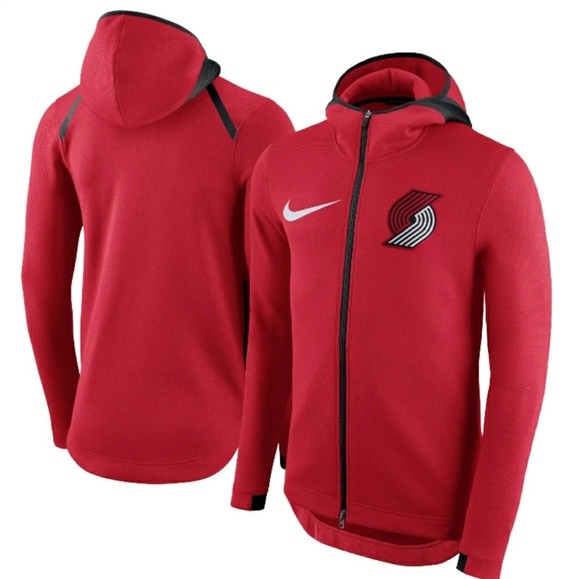 nike warm up hoodie